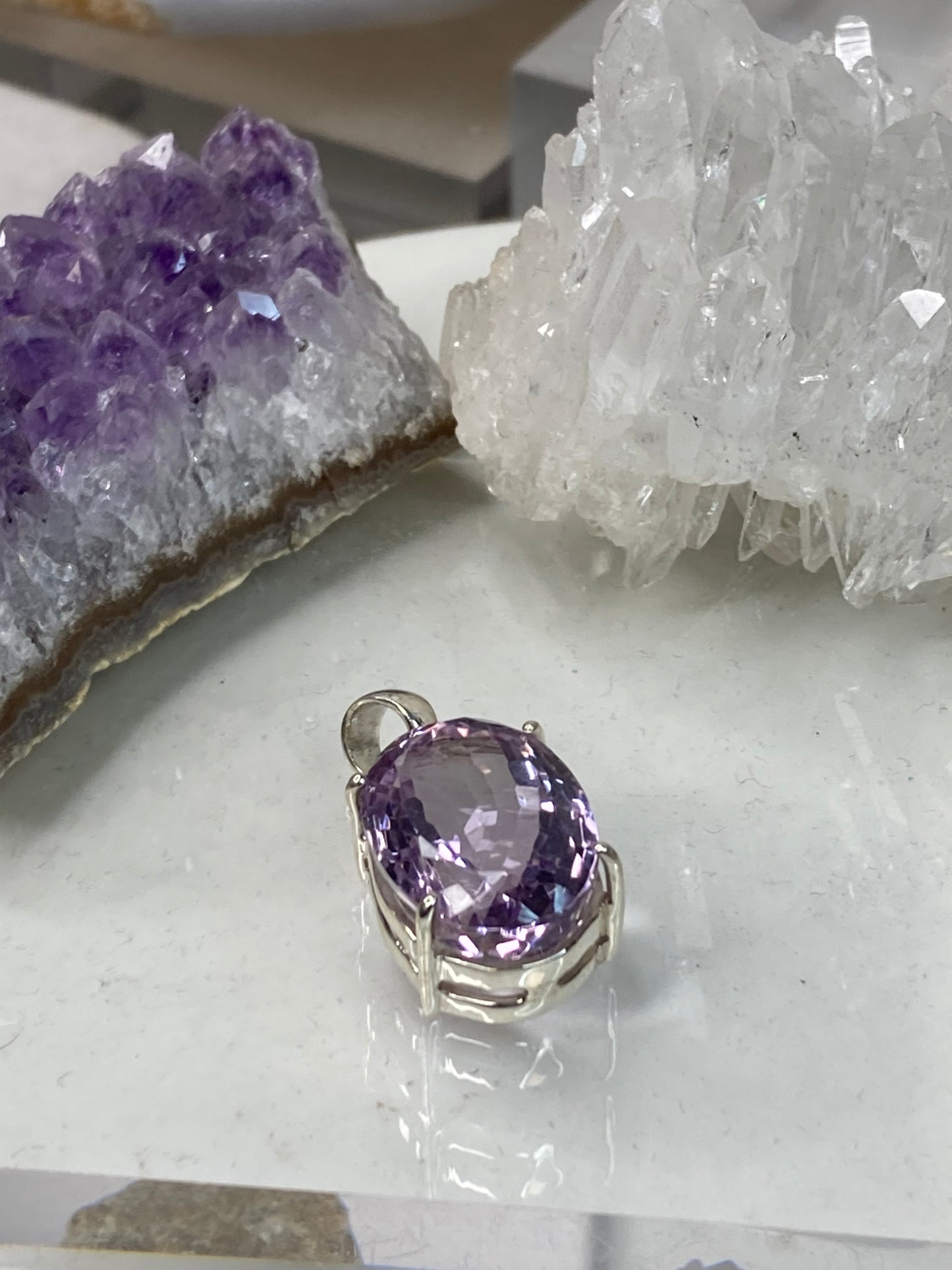 Sterling silver amethyst pendant