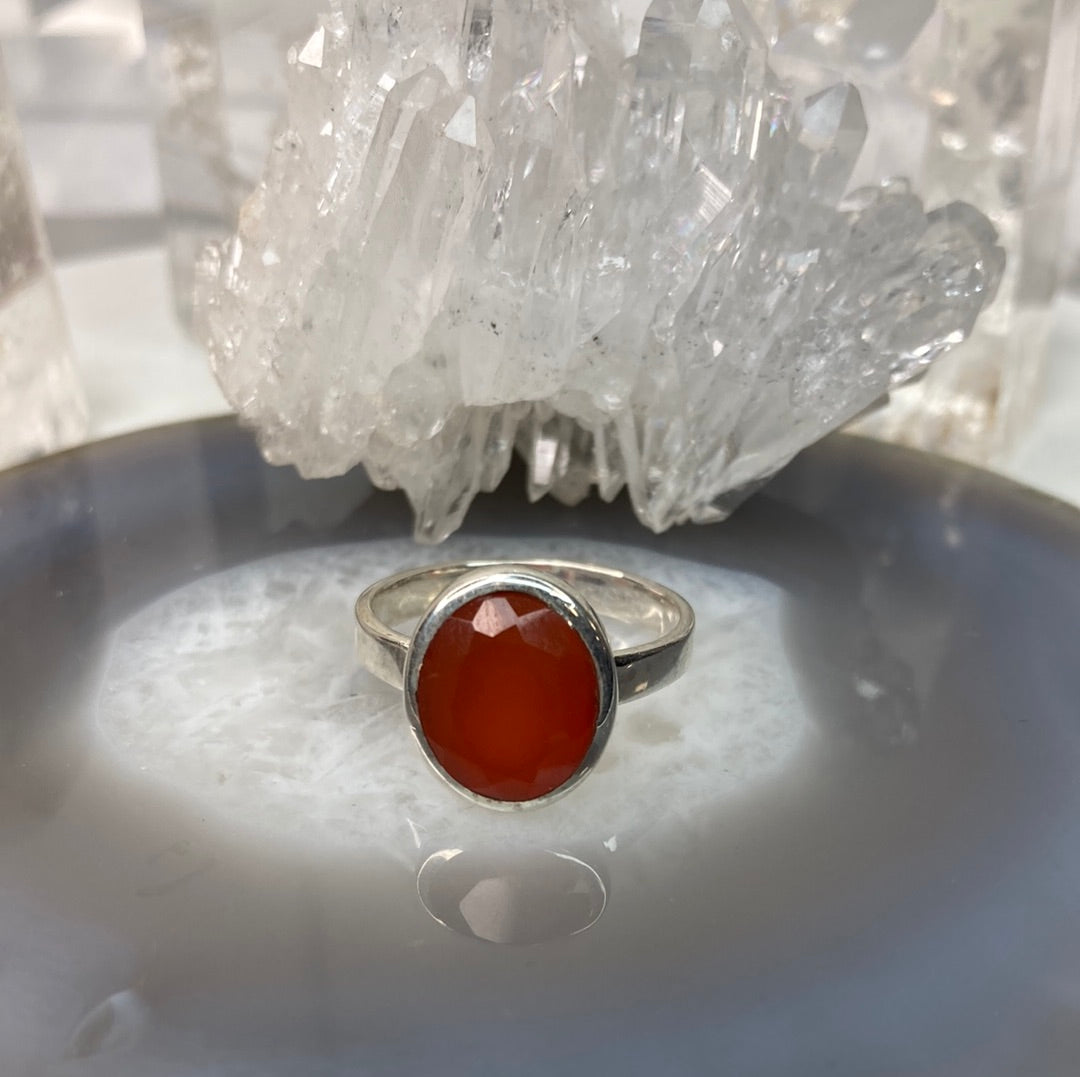 Sterling silver carnelian ring