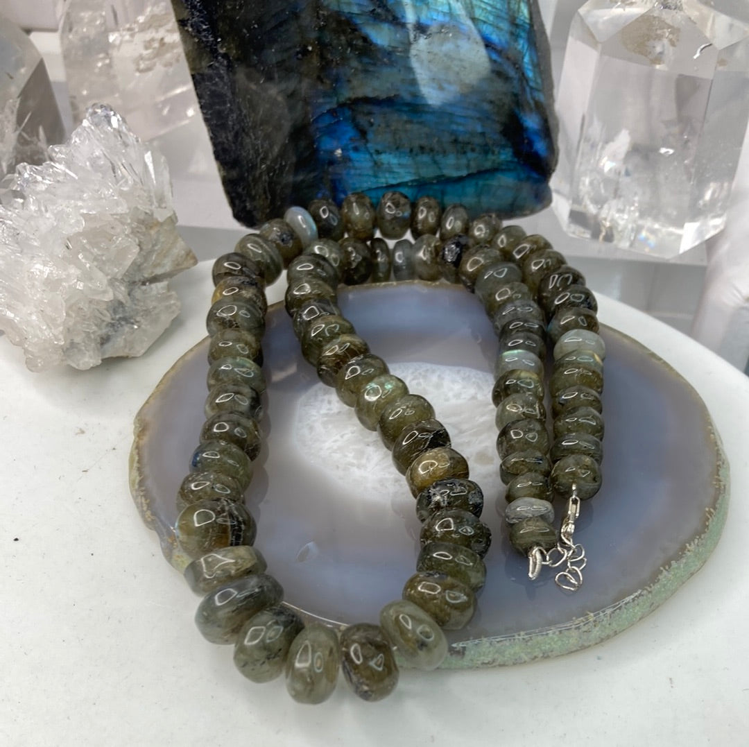 Labradorite bead necklace