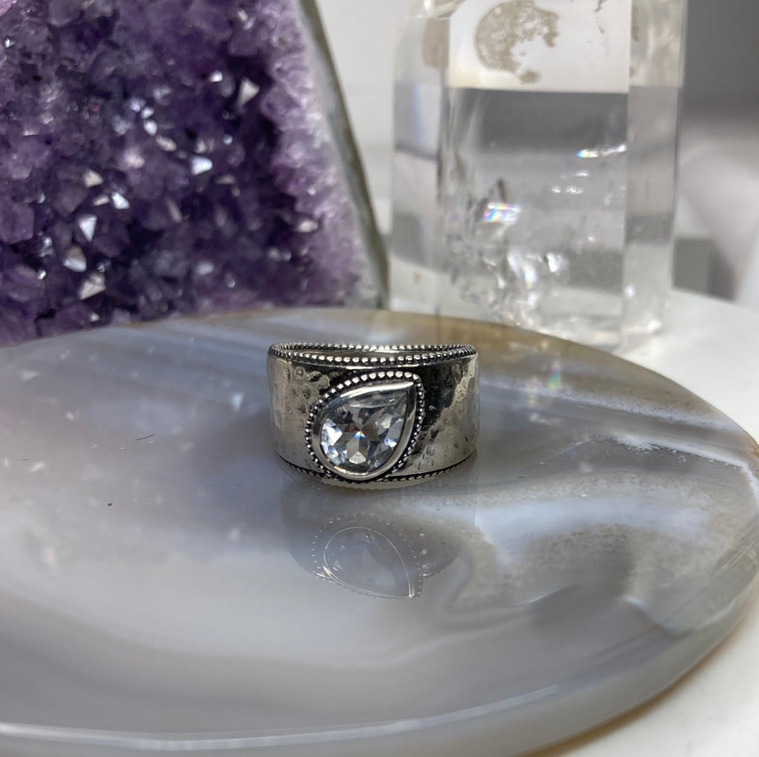 Sterling silver quartz ring
