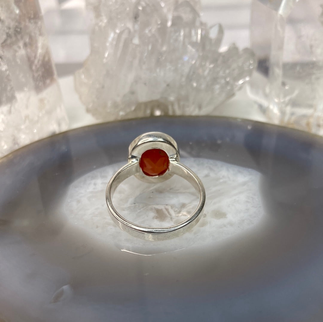 Sterling silver carnelian ring