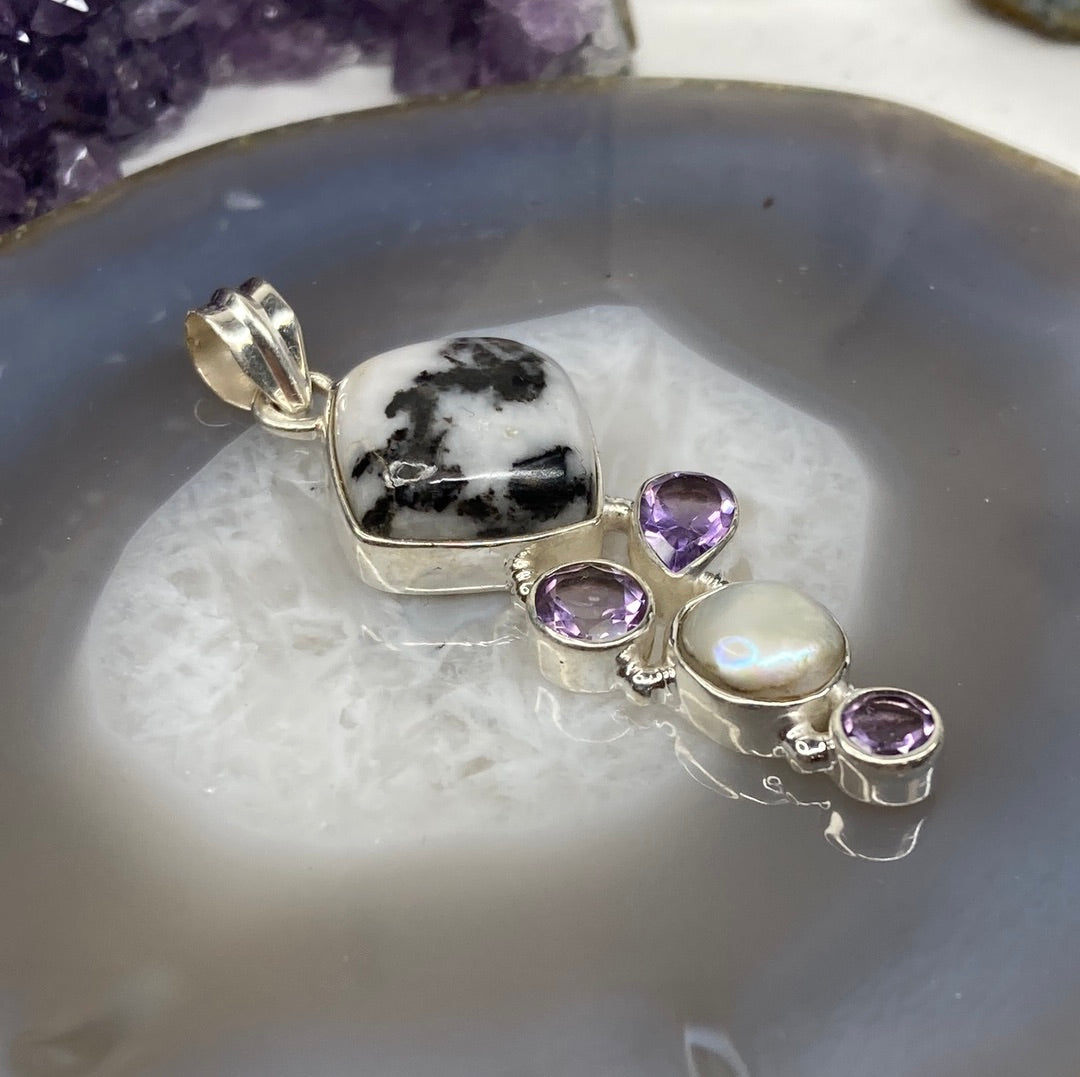 Sterling silver amethyst pearl pendant