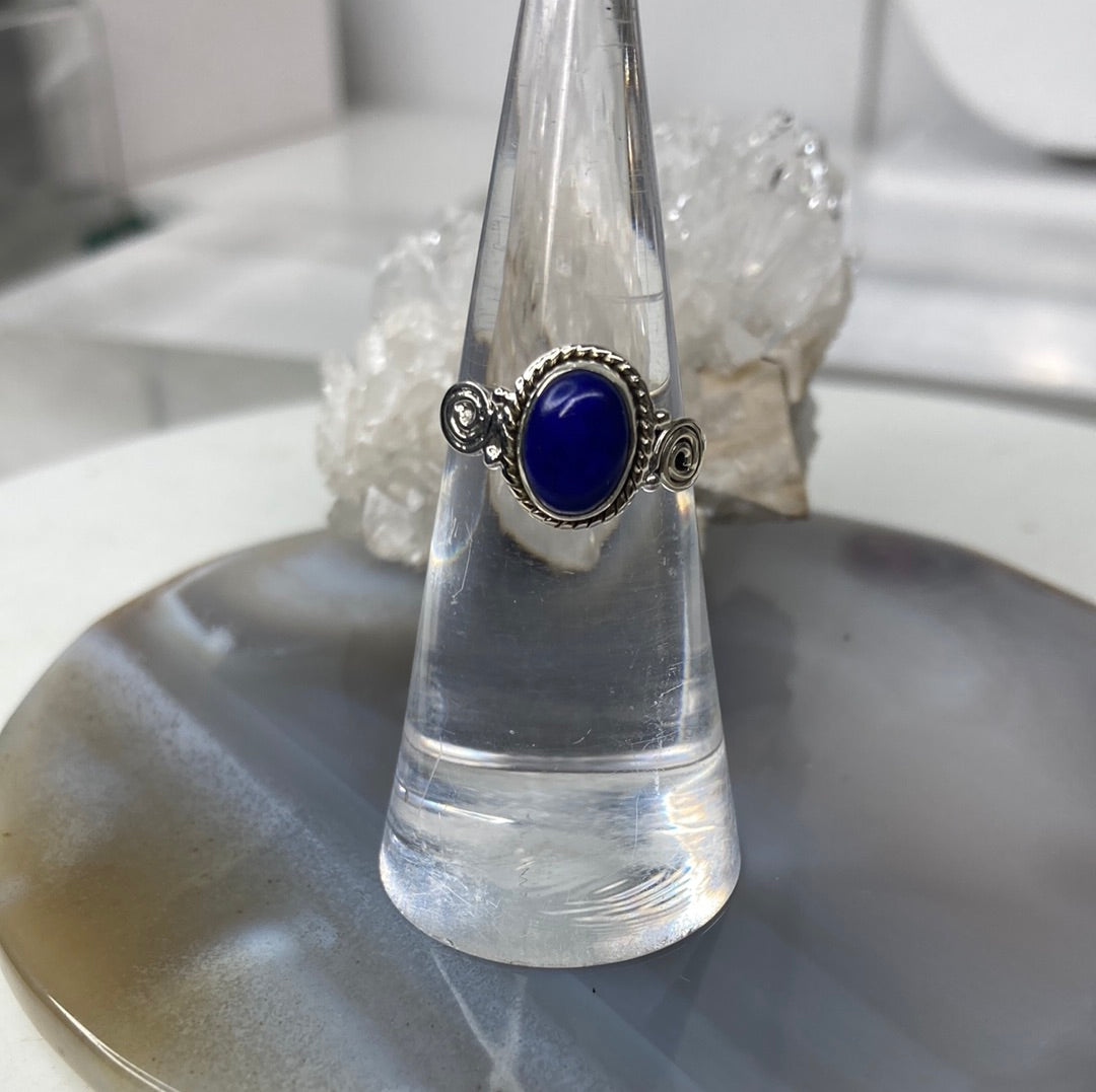 Sterling silver lapis ring