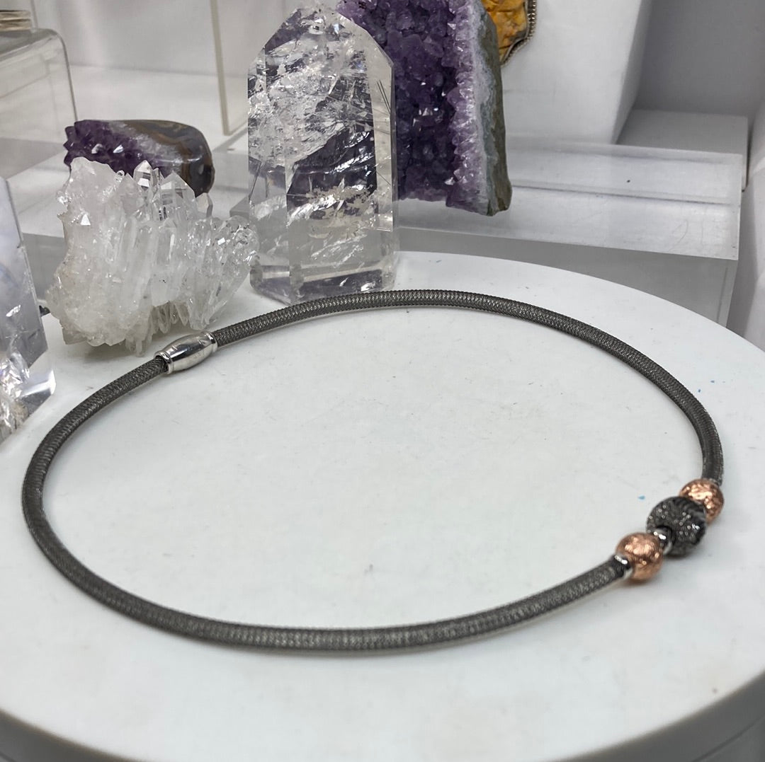Sterling silver mesh bead collar necklace