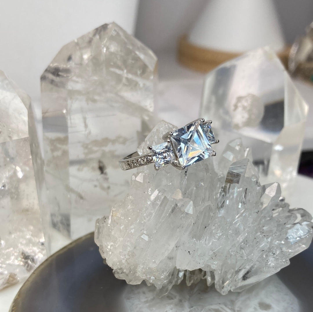 Sterling silver cubic zirconia ring