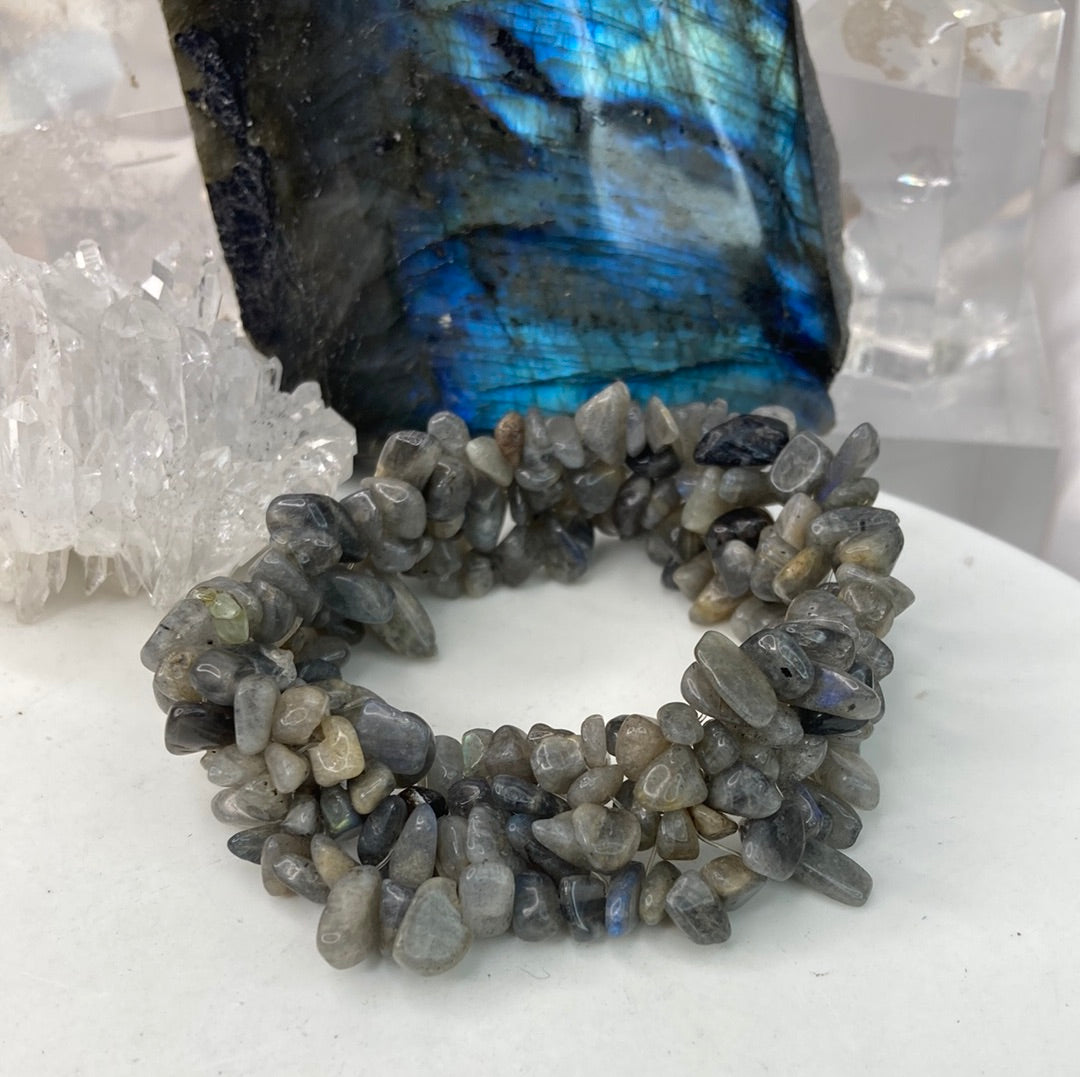 Labradorite bead bracelet