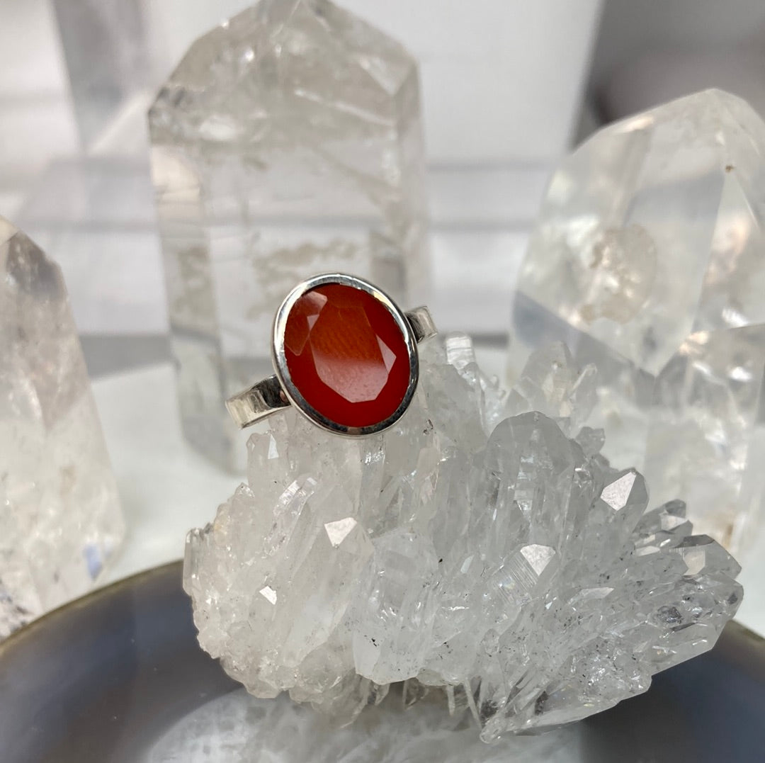 Sterling silver carnelian ring