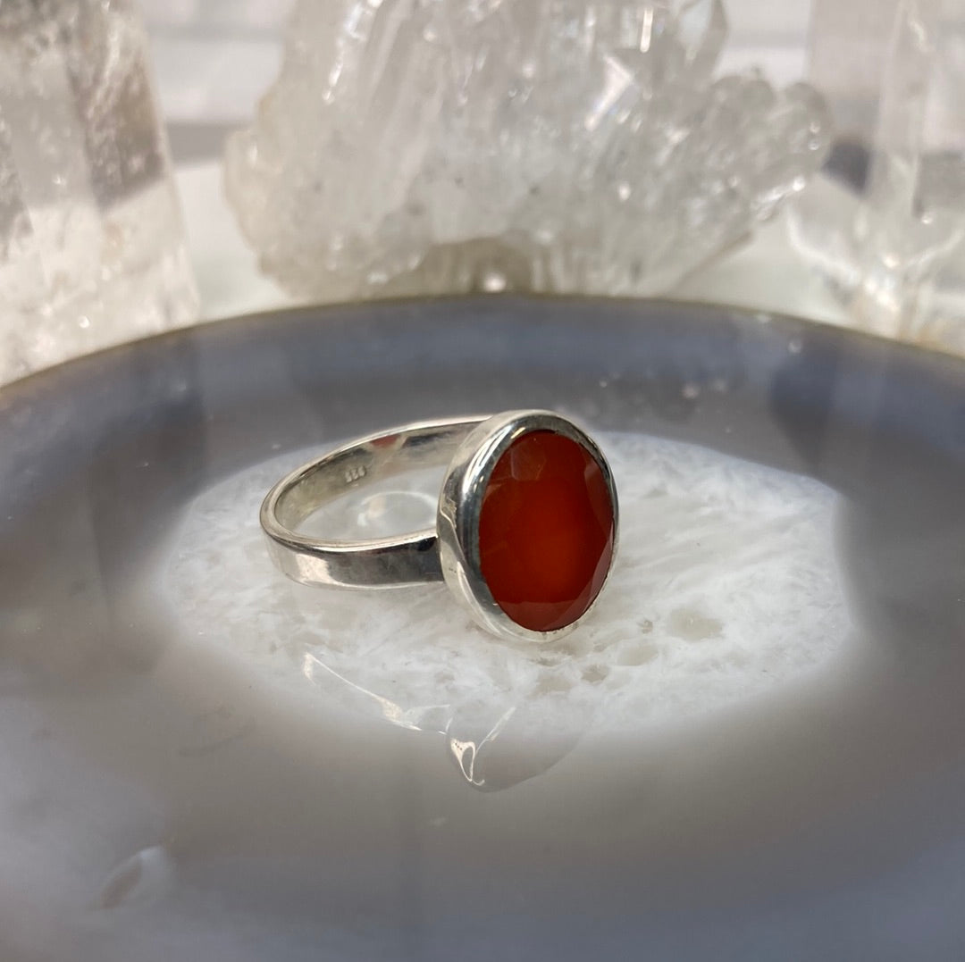 Sterling silver carnelian ring