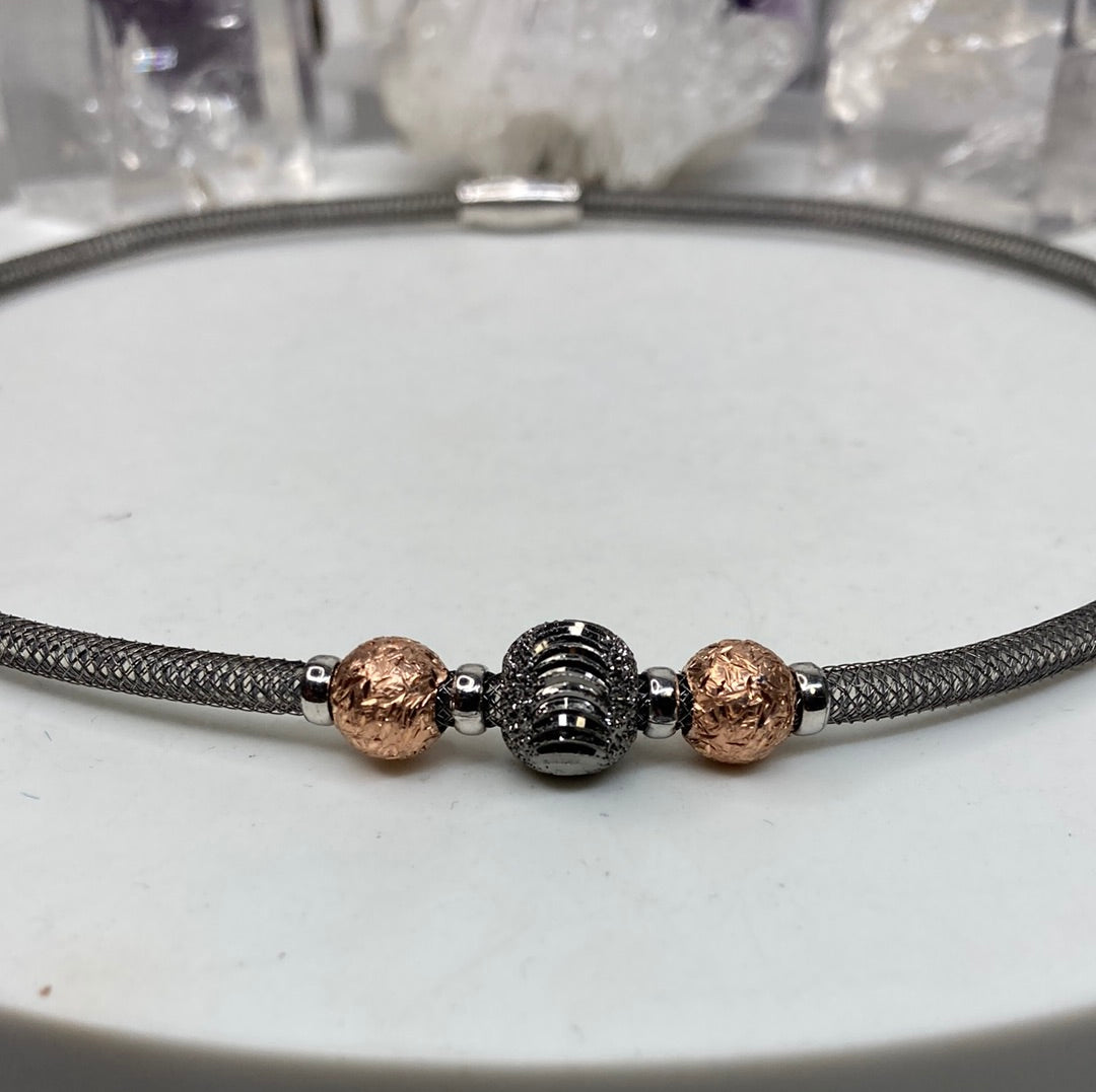 Sterling silver mesh bead collar necklace