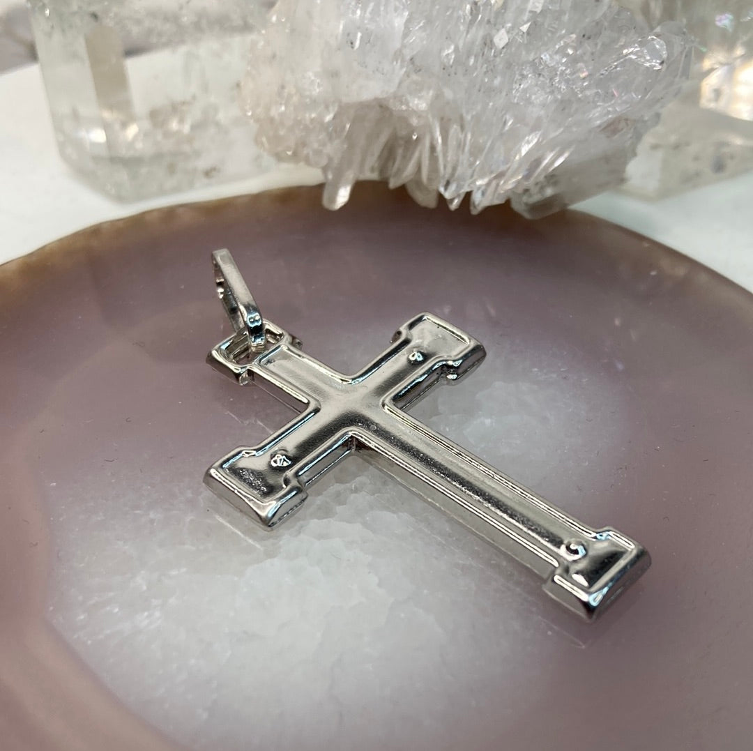 Sterling silver cross pendant