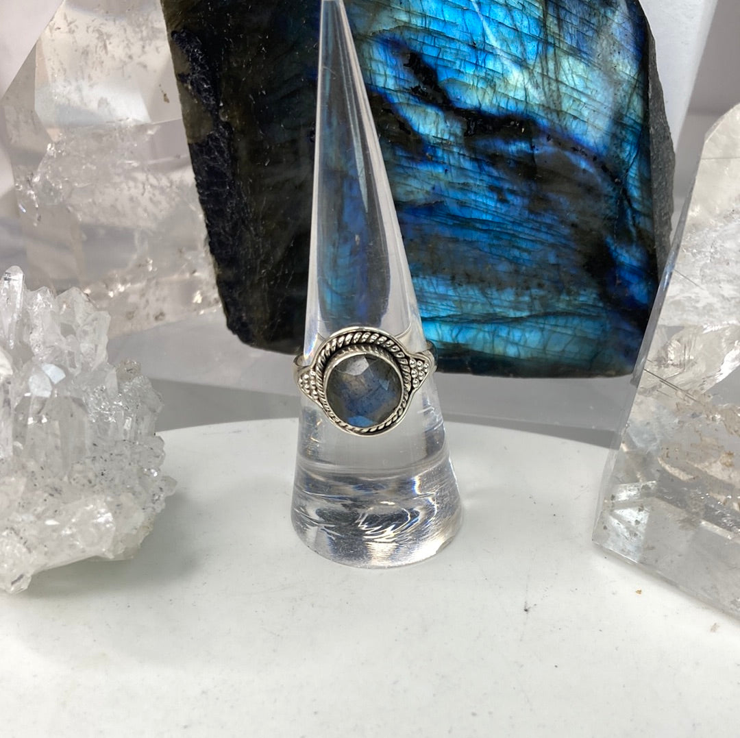 Sterling silver labradorite ring