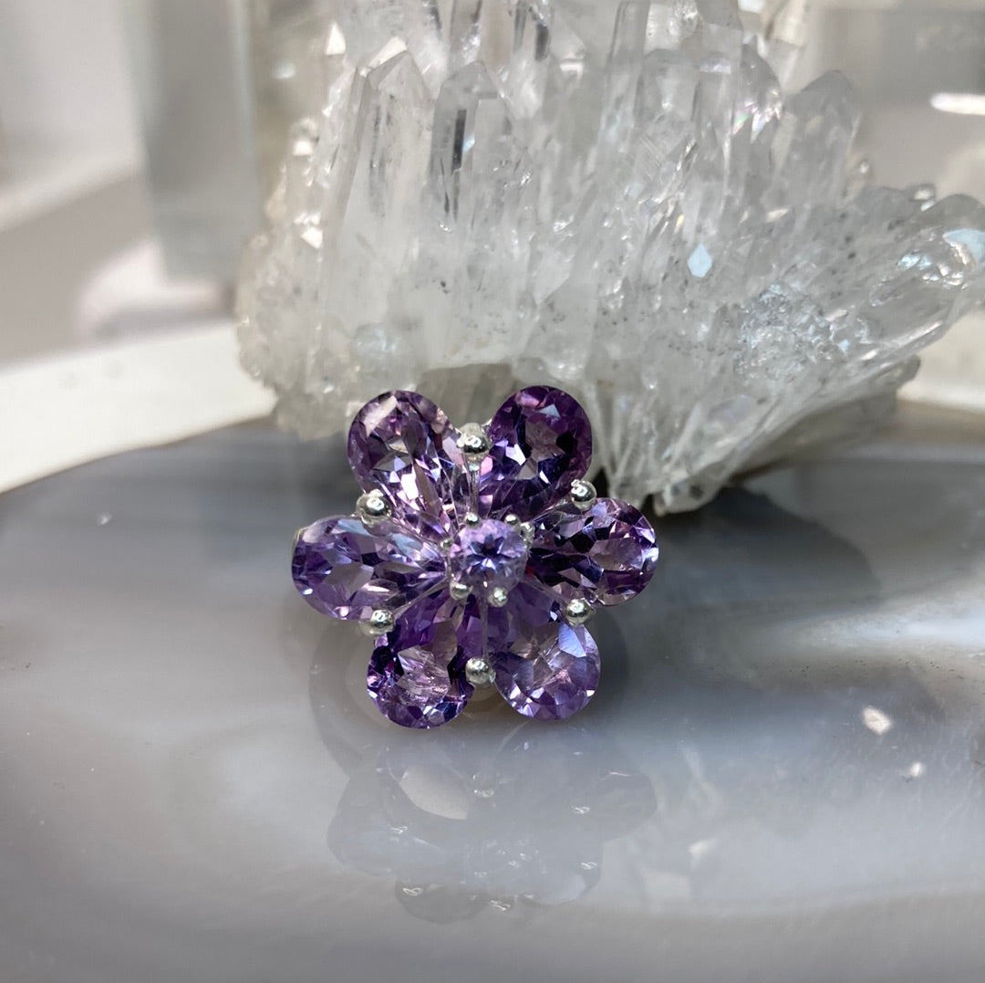Beautiful amethyst flower cluster ring