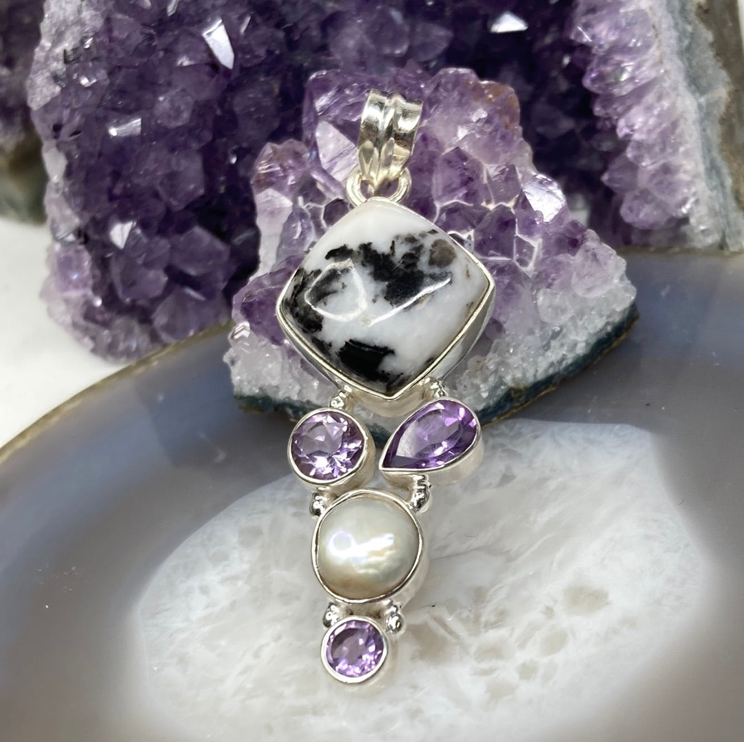 Sterling silver amethyst pearl pendant