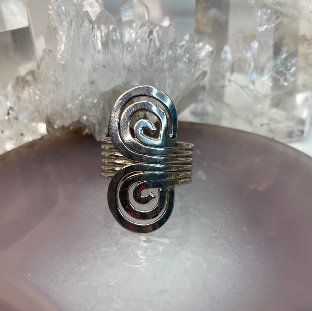 Sterling silver spiral design ring