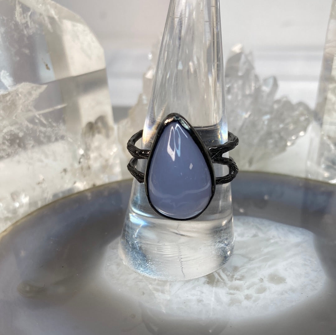 Sterling silver blue chalcedony ring