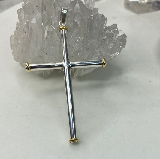 Sterling silver cross pendant
