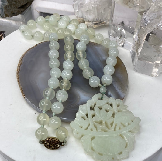 Vintage jade necklace