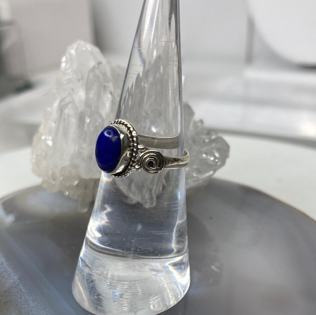 Sterling silver lapis ring